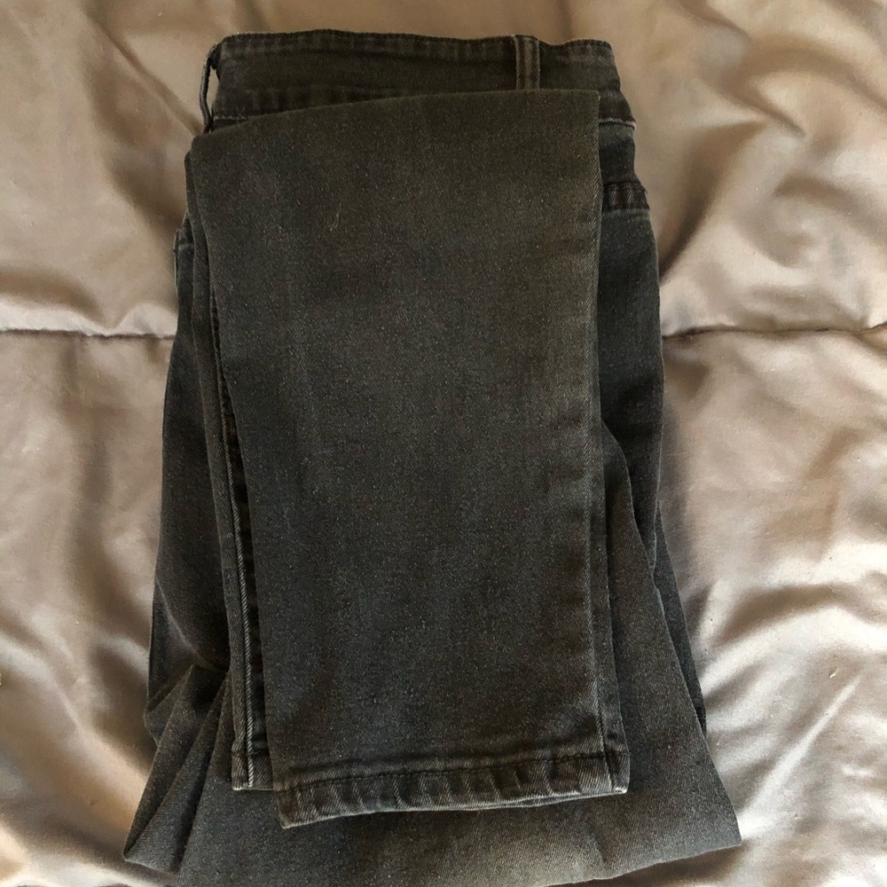 High waisted ripped knee skinny Jean - Picture 2 of 9